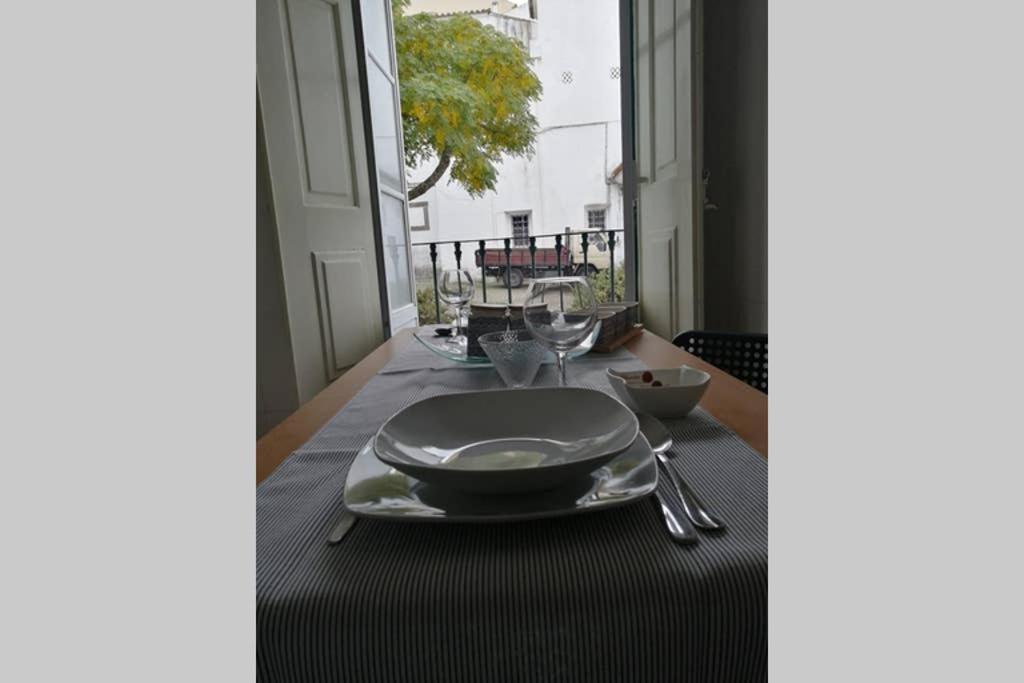 Casa D'Alma Apartment เอโวรา ภายนอก รูปภาพ